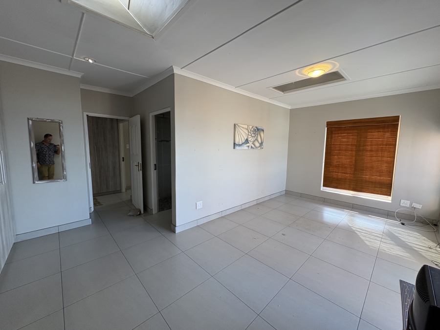 6 Bedroom Property for Sale in Cintsa East Eastern Cape